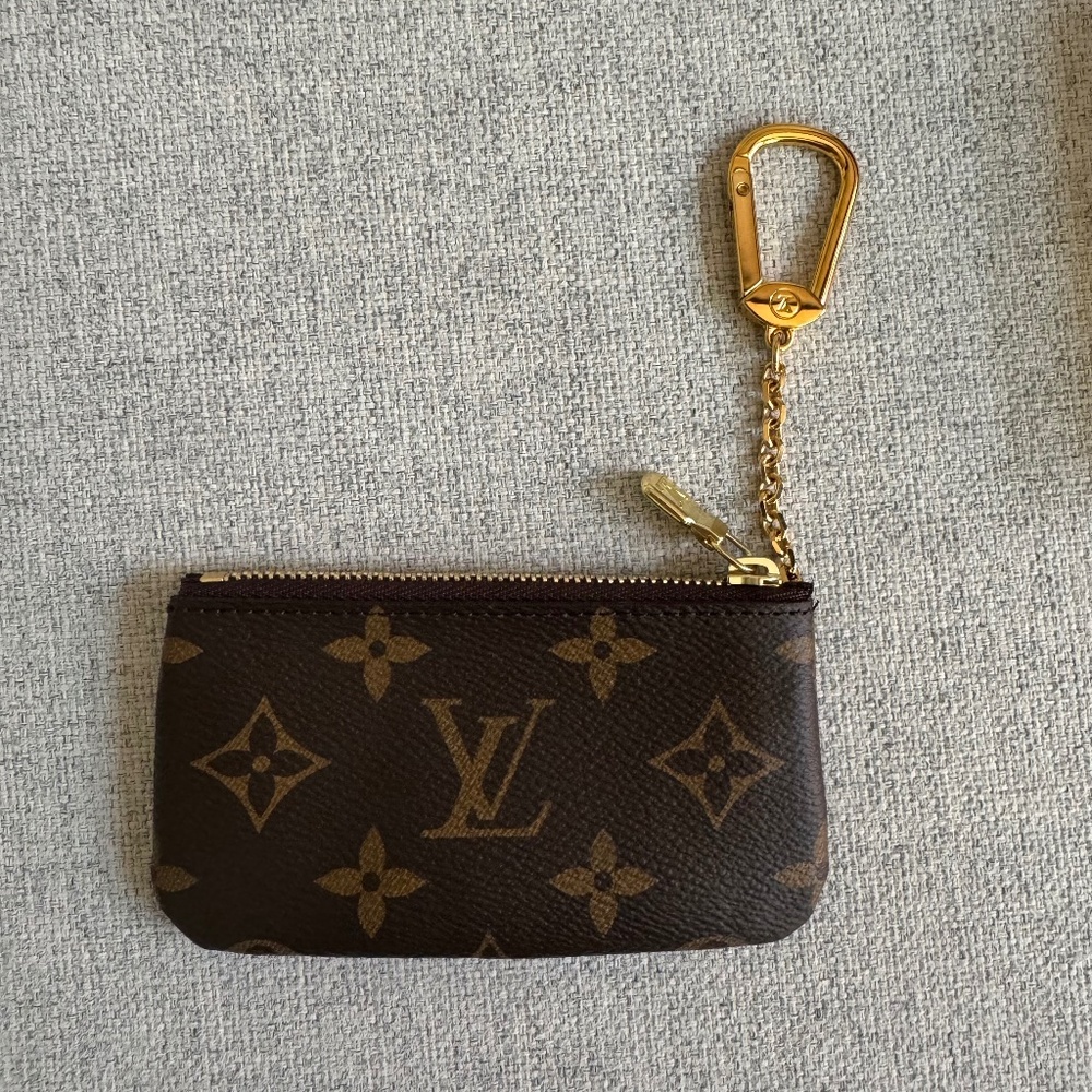 Louis Vuitton Monogram Key Pouch NWT